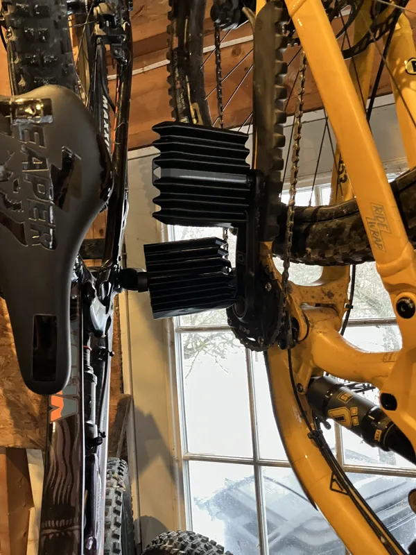 Bike Pedal Wrap Cover - Protect Other Bike Frames