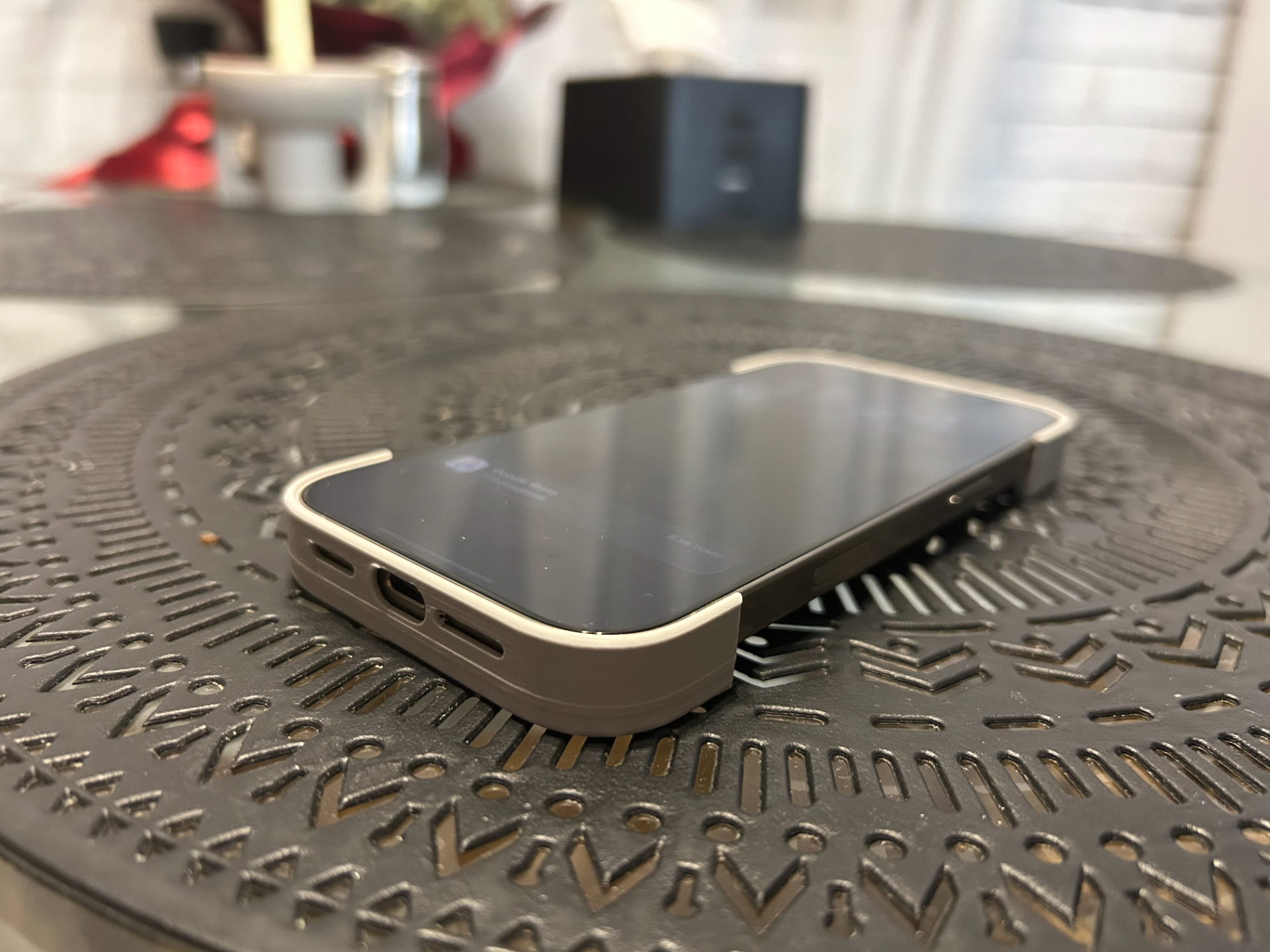 Iphone 16 PRO FlatStable MagSafe minimalistic Case