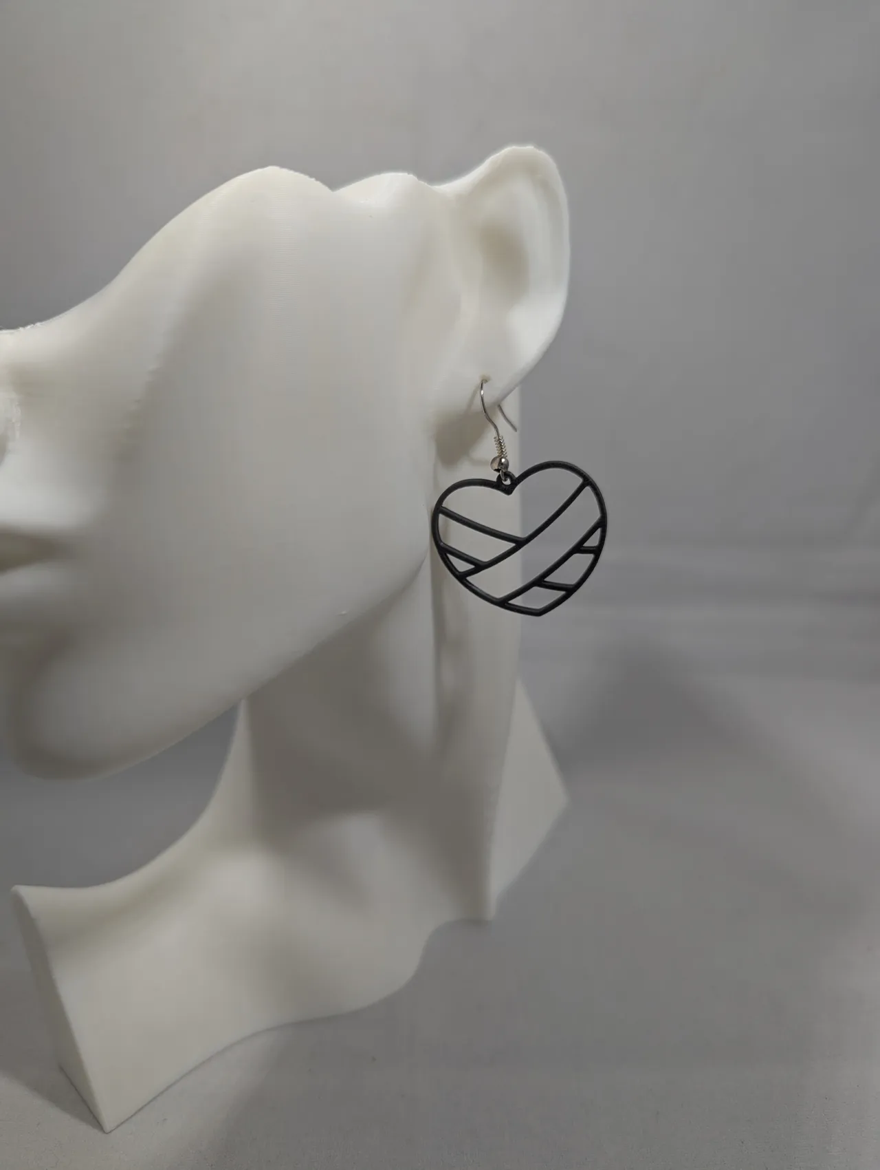 Mending heart earrings view 3