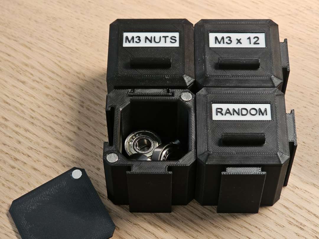 Modular Magnetic Containers