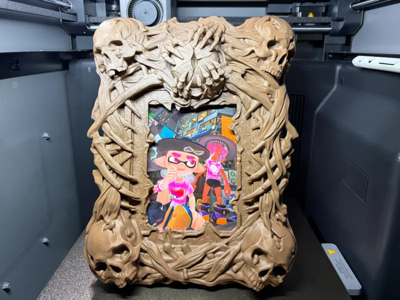 暗黑风格骷髅相框