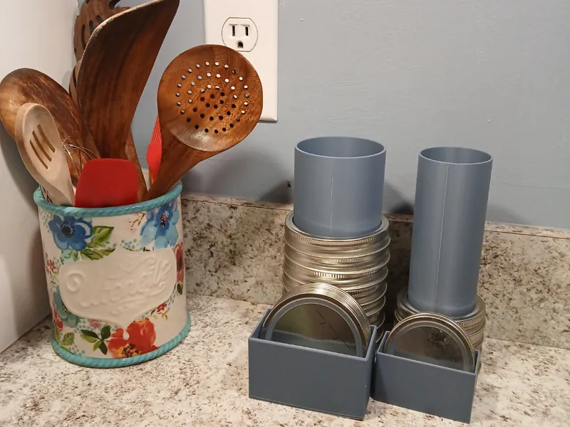 Wide & Regular Mouth Canning Lid and Ring Holder