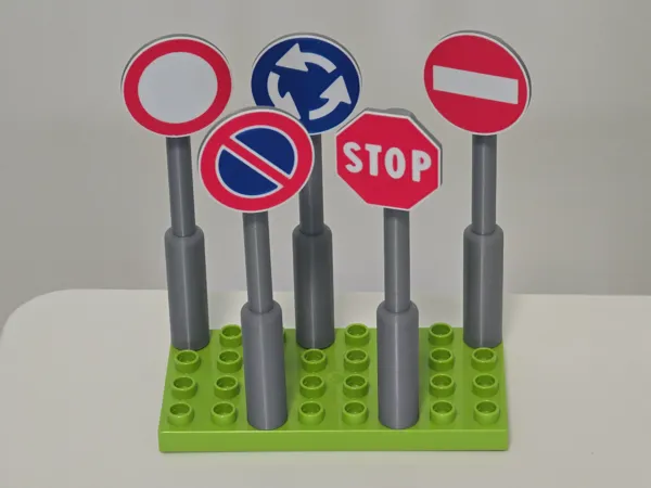 https://makerworld.bblmw.com/makerworld/model/UScce684f4d4449d/design/2025-11-16_e9118f08aa9288.jpg