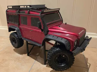 Trx 4 stand