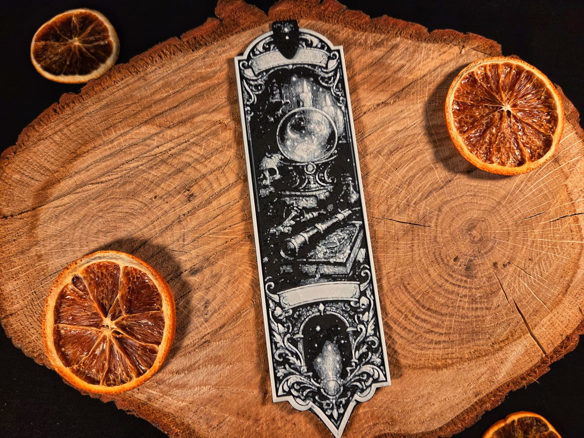 Miniatura 2 do modelo 3D Celestial Wisdom bookmark 
