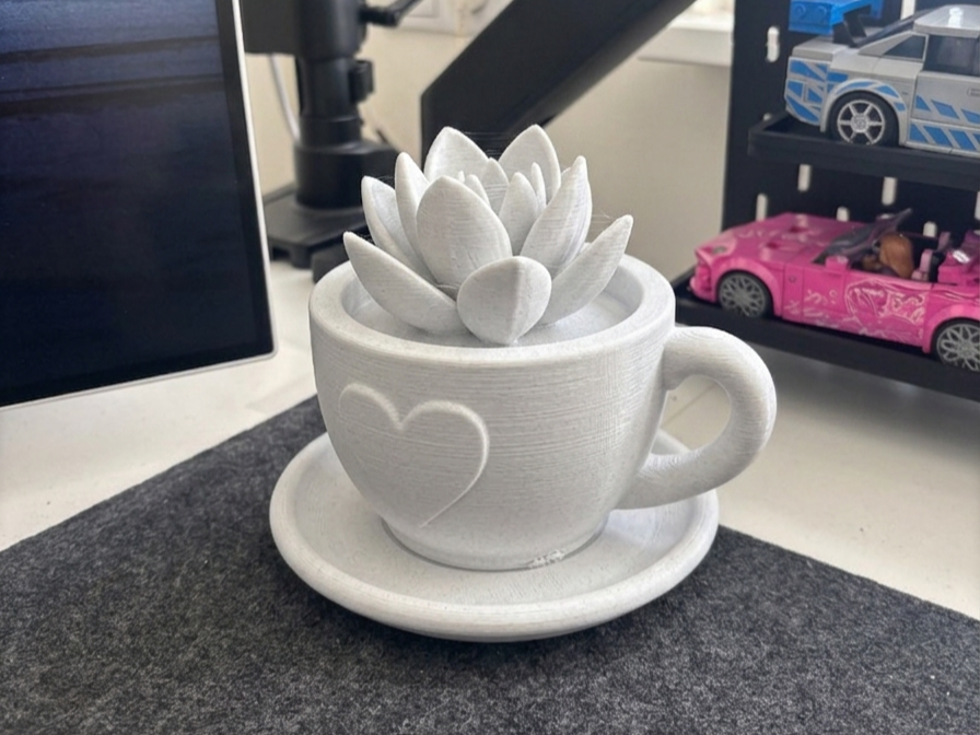 Heart Tea Cup Succulent Planter | Desk Decor