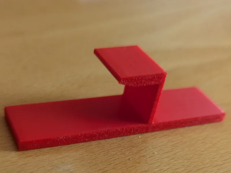Drawer front mounting bracket