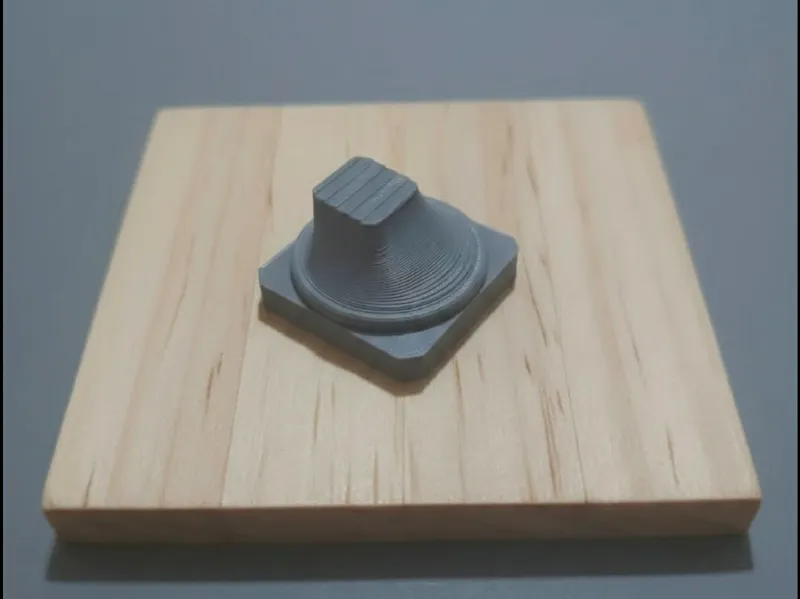 Universal Display Stand 