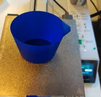Bidon d'eau pour fer à repasser - 300 ml — photo 3