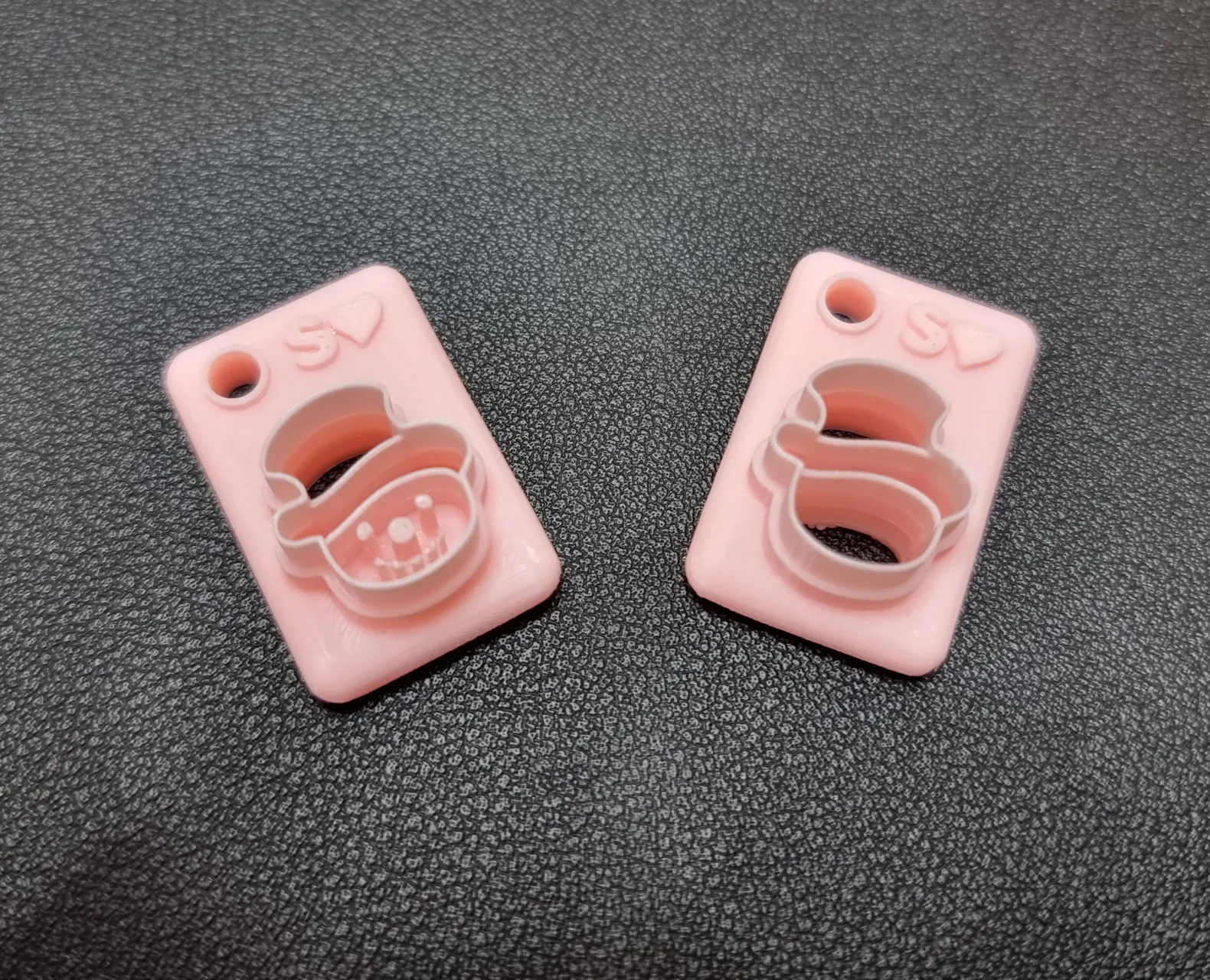 Polymer Clay Earring Cutter – Snowman Face Top Hat view 2