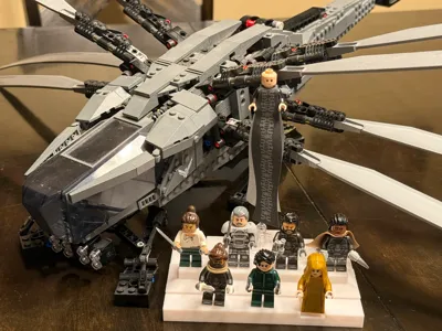 L3go Minifig display stand for Dune kit (10327)