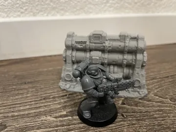 Escenografía en miniatura: Industrial Pipe Wall – Line of Sight Blocker — vista de referencia 4