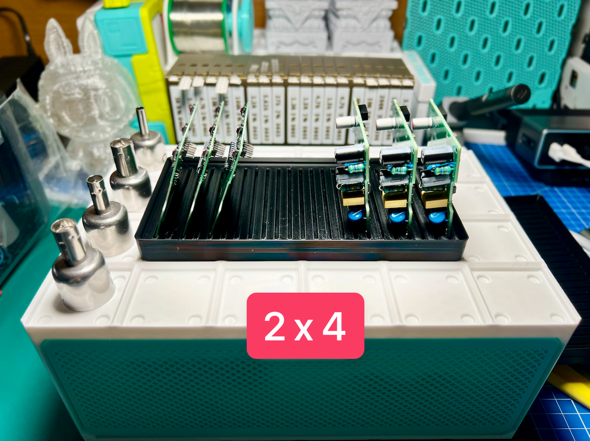 Miniatura 1 do modelo 3D Gridfinity PCB / PCBA Tray 托盘