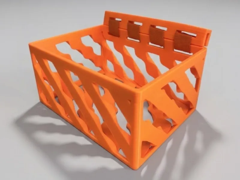 Shower caddy with big volume and textile connector