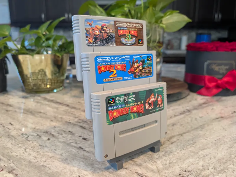 Minimalist Super Famicom / SNES Cartridge Stand