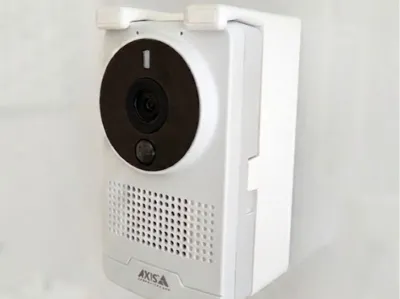 AXIS M1075-L Camera Holder