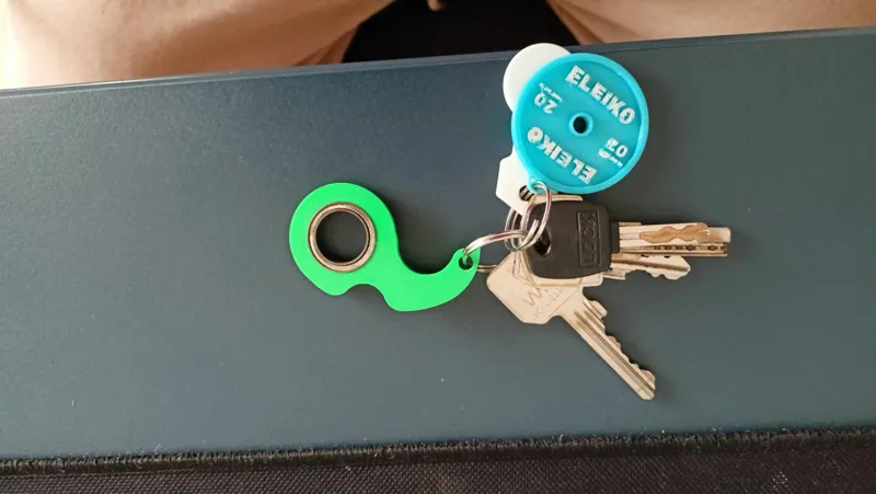 keyspinner keychain