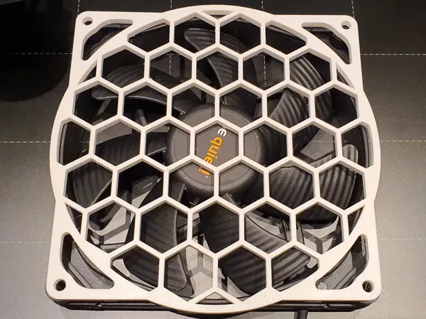https://makerworld.bblmw.com/makerworld/model/UScd1ee4254f5629/design/2025-06-08_a769bb662be978.webp
