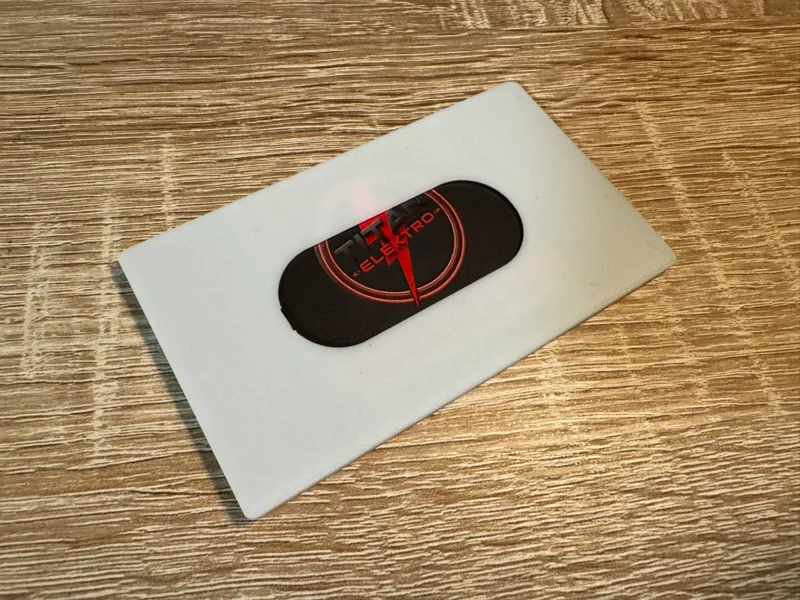 SLIM business card case