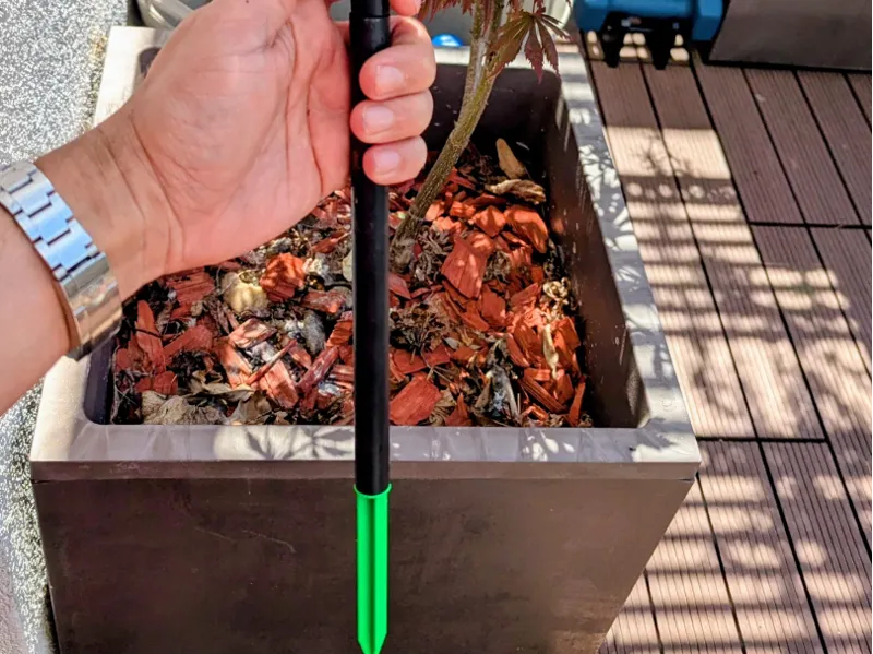 Ground Spike replacement for solar torch