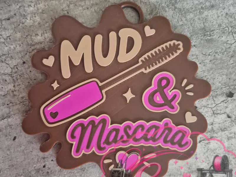 Mud & Mascara Pendant Hype Chain