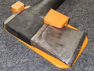 Fiskars Axe X17 - wall mount
