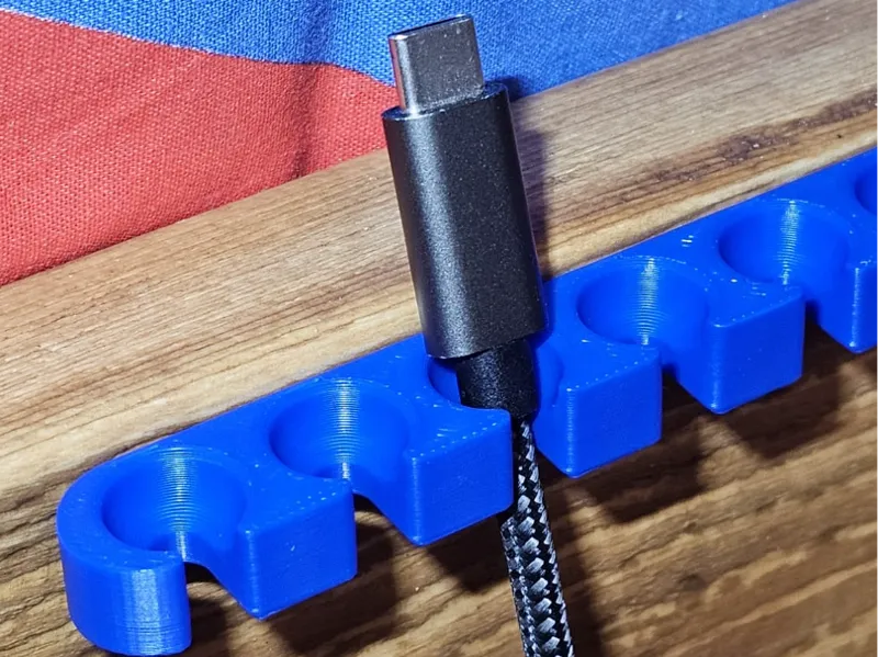 Cable holder