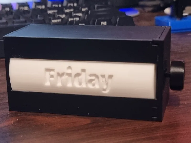 Rotating Weekday Display / Day of the Week