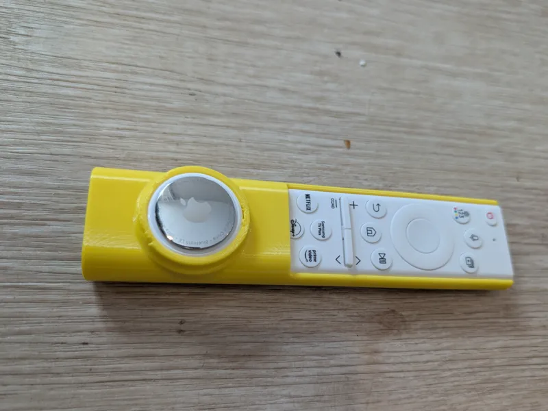 remote tpu sleeve with airtag holder, no supports