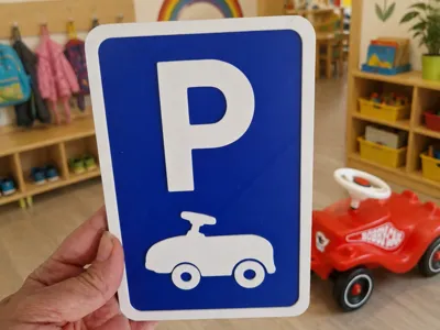 Bobbycar Parking Sign
