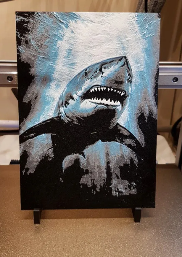 hueforge shark