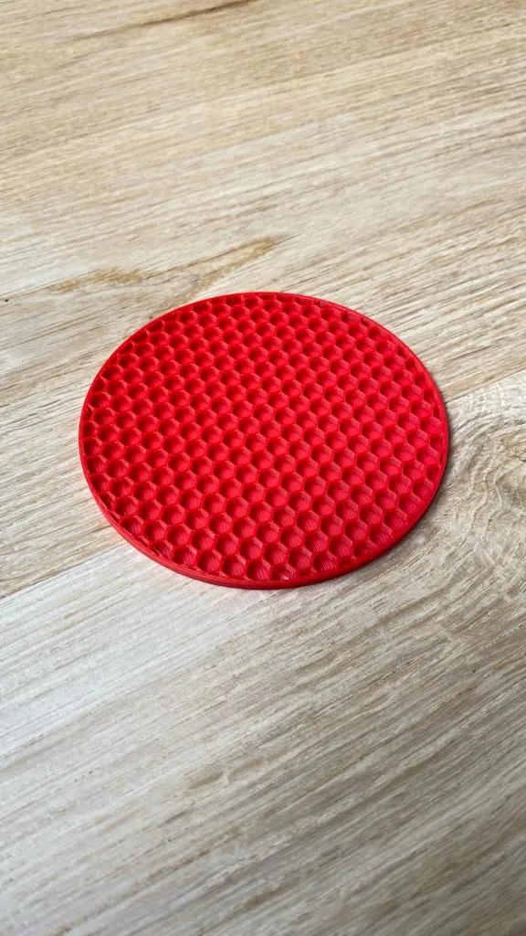 Coaster round 90mm honeycone