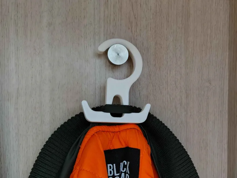 CoHa - Compact Hanger