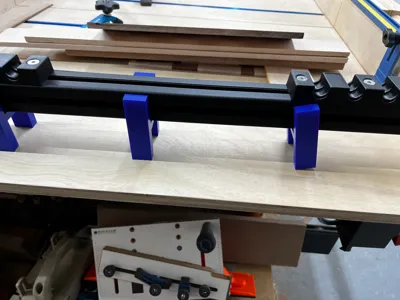 4040 Extrusion Riser
