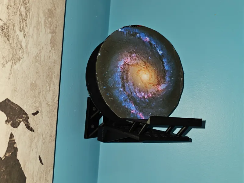 CornerMount for "Wall Mount for Millennium Falcon"