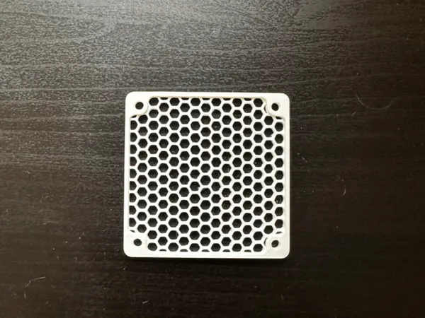 https://makerworld.bblmw.com/makerworld/model/UScd7017400e05d5/design/2024-12-23_2aa7a5c537794.jpeg