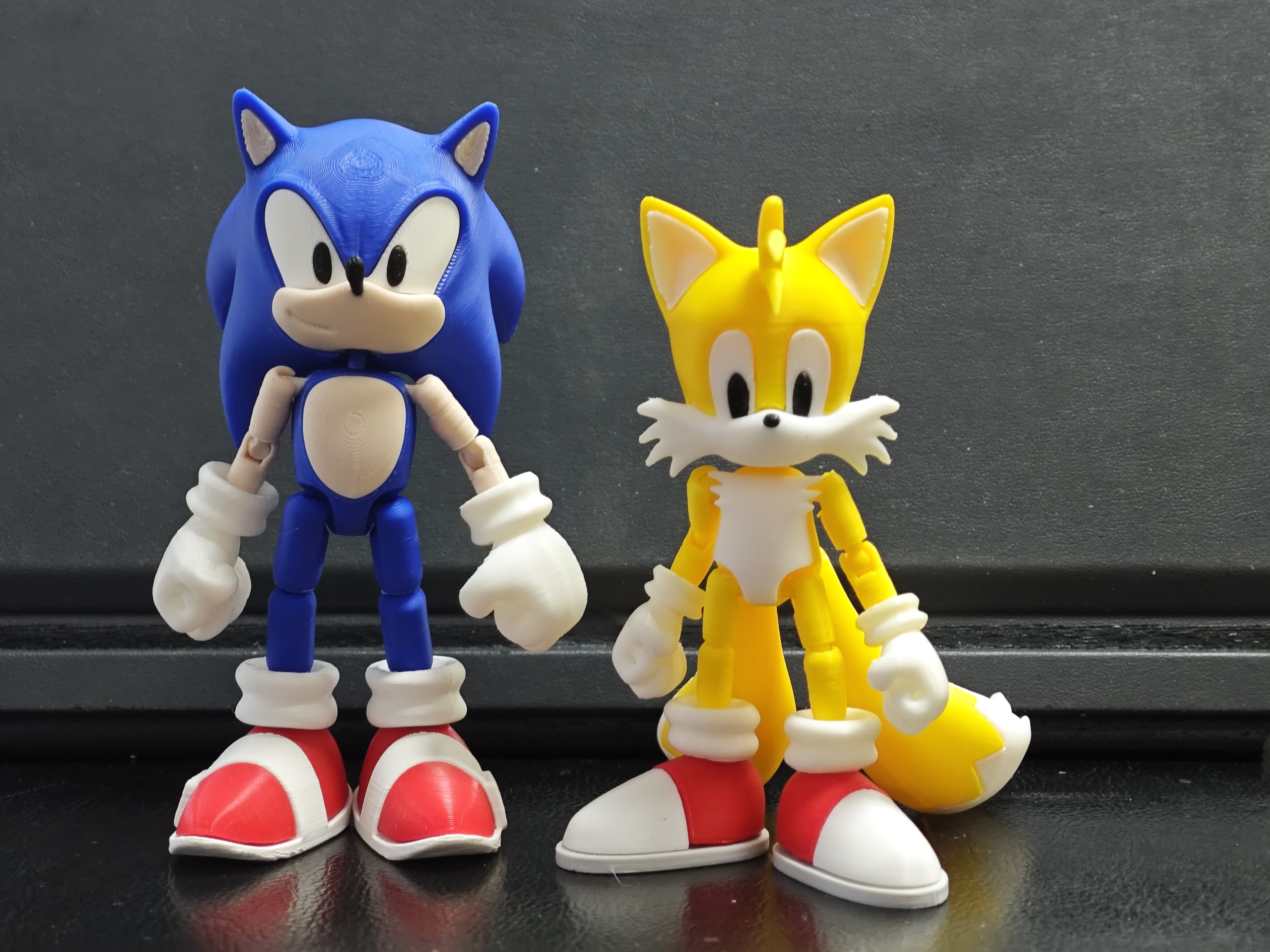 3Dプリント ソニック・ザ・ヘッジホッグのテイルス 関節可動フィギュア