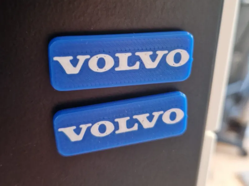 Small Volvo magnet