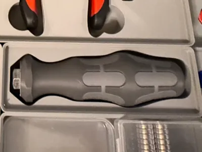 Magnet press holder gridfinity