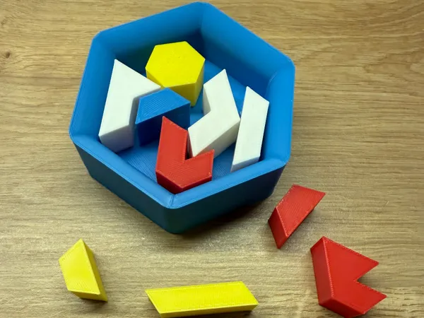 https://makerworld.bblmw.com/makerworld/model/UScd7e883976022e/design/2025-12-17_c1d3852d9b8a7.jpg