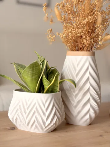 Jarrón decorativo: Kalis Duality – Dual-Color Chevron Vase Set & Tray — vista de referencia 3