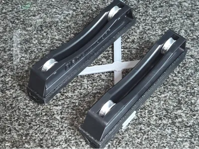 Adjustable spool holder - Roller base