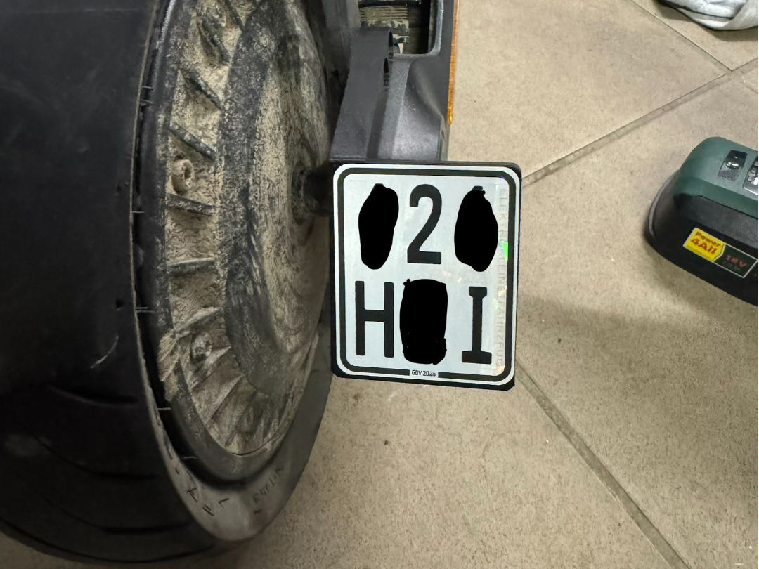 Max G3 Side License Plate holder