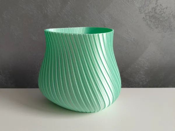 https://makerworld.bblmw.com/makerworld/model/UScd972a3aa085c6/design/7ba44d1b4f8d72c2.jpg