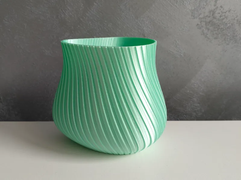 Spiral NOT normal vase