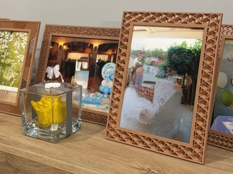 Customizable frame with infill - PHOTO 203X154
