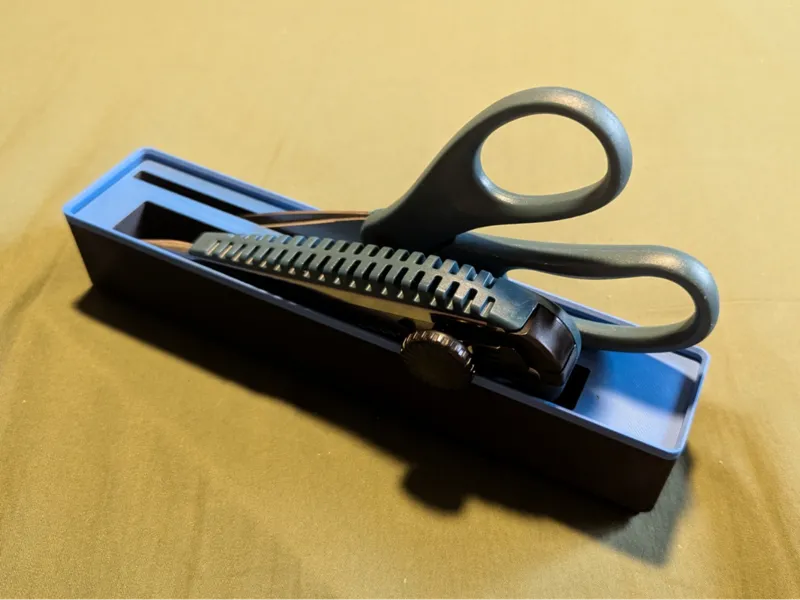 Gridfinity Angled Scissor and Exacto knife Holder