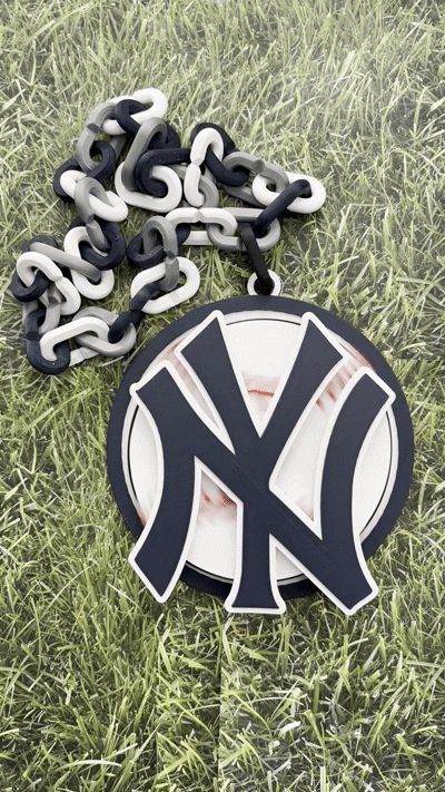 New York Yankees Spinning Rally Chain