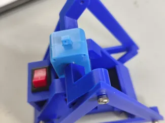 triangle walking robot