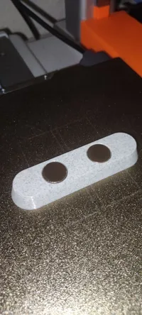 Magnethalter mit neagtiv Körper für aktuell 15mmx4mm Magnete